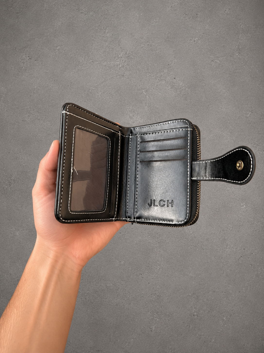 Gray Closet Signature Wallet – Black