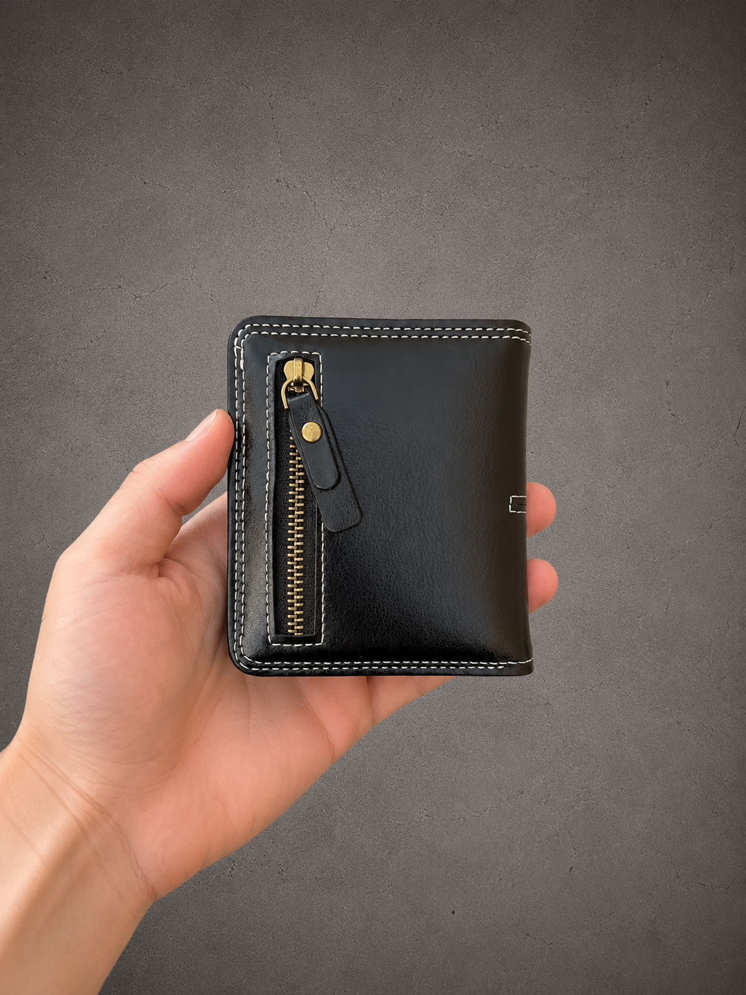 Gray Closet Essential Wallet – Black