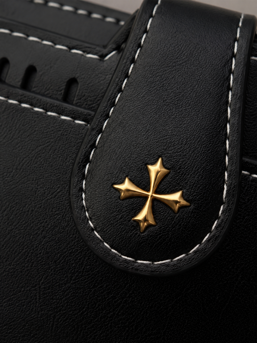 Gray Closet Signature Wallet – Black